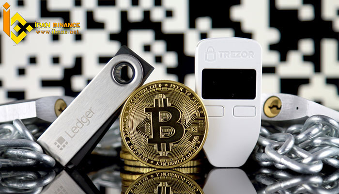 کیف پول سخت افزاری Ledger و Trezor: